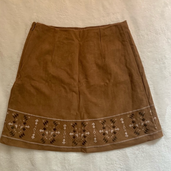 Abercrombie Tan Suede Skirt - Picture 2 of 3